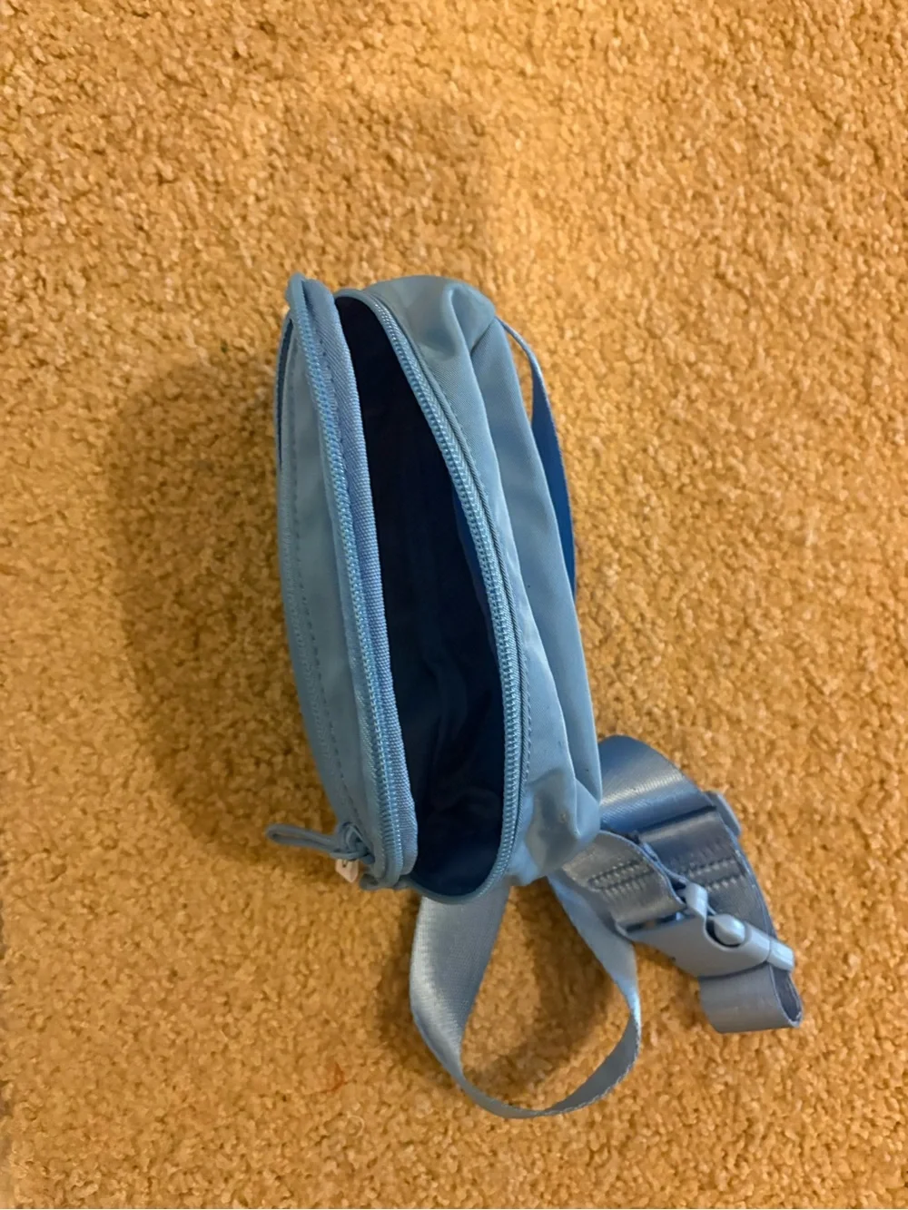 Art class Light Blue Kids Crossbody Belt Bag
